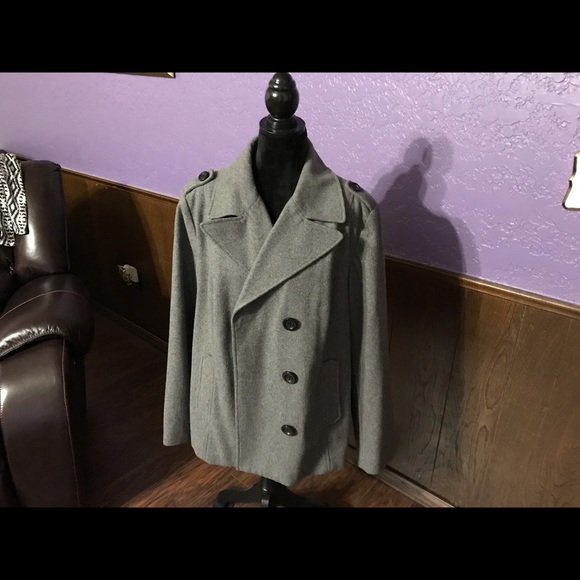 Coat - Picture 2 of 8